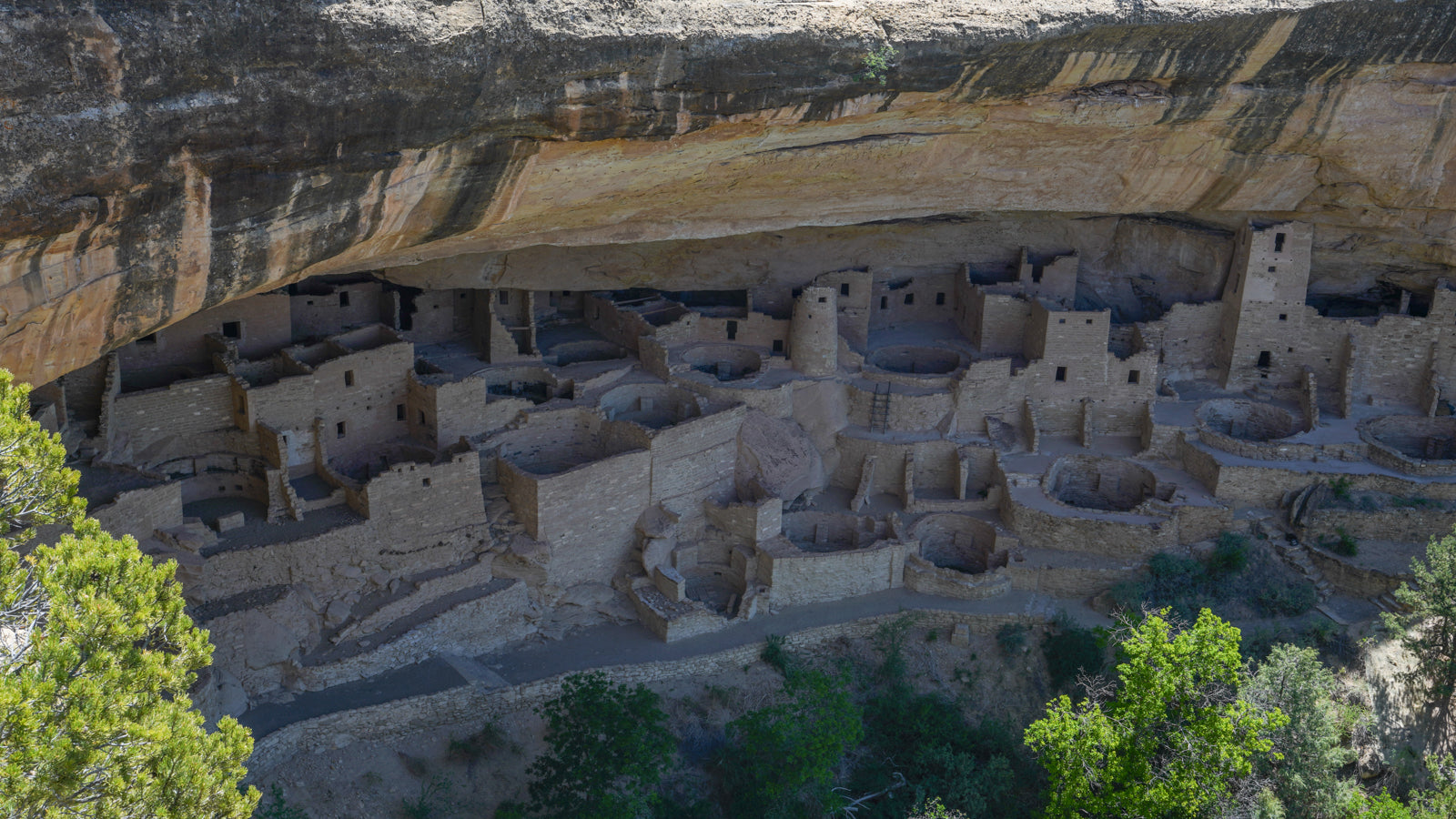 Travel Guide To Mesa Verde National Park